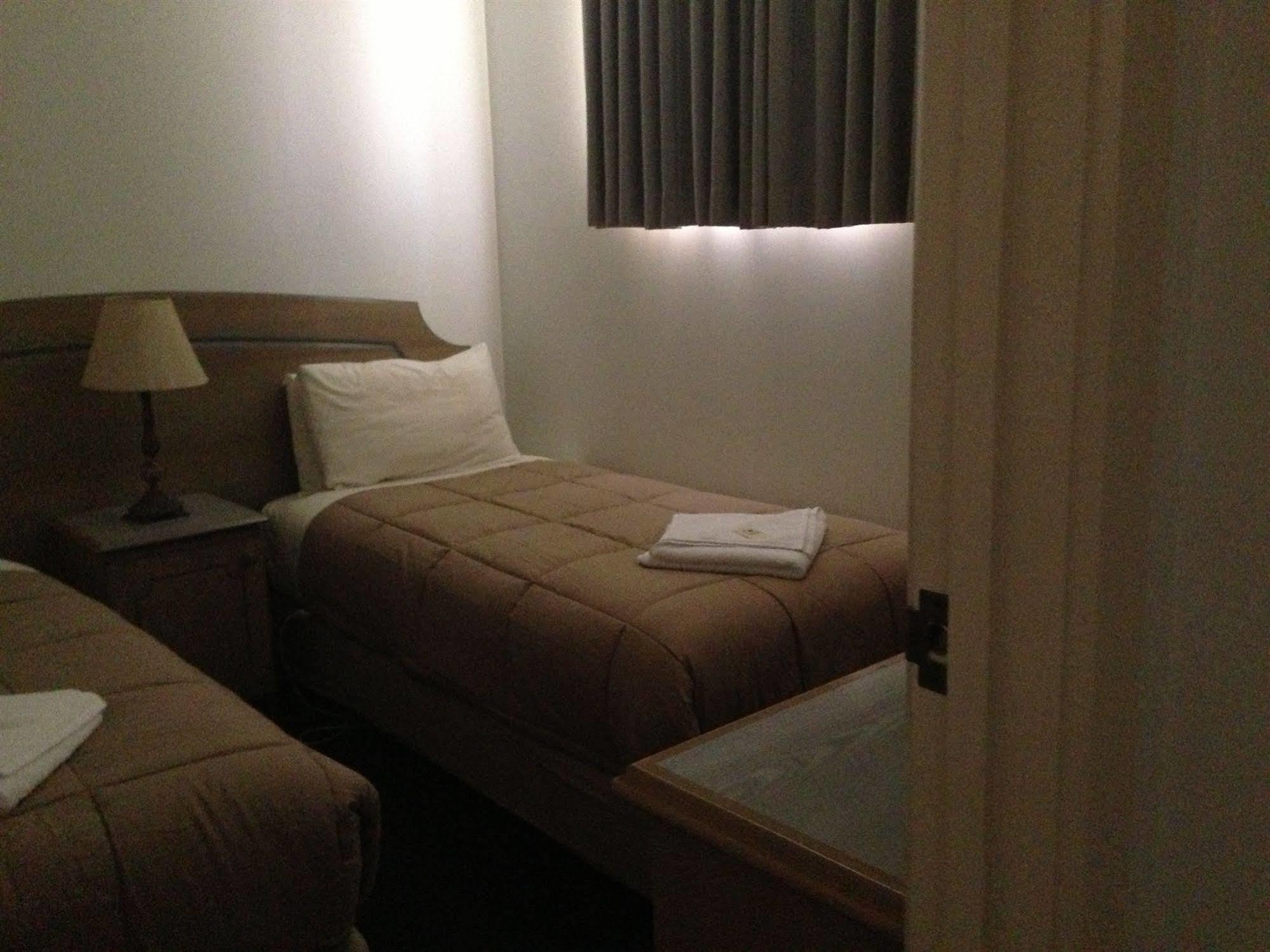 Nunawading Motor Inn Екстериор снимка
