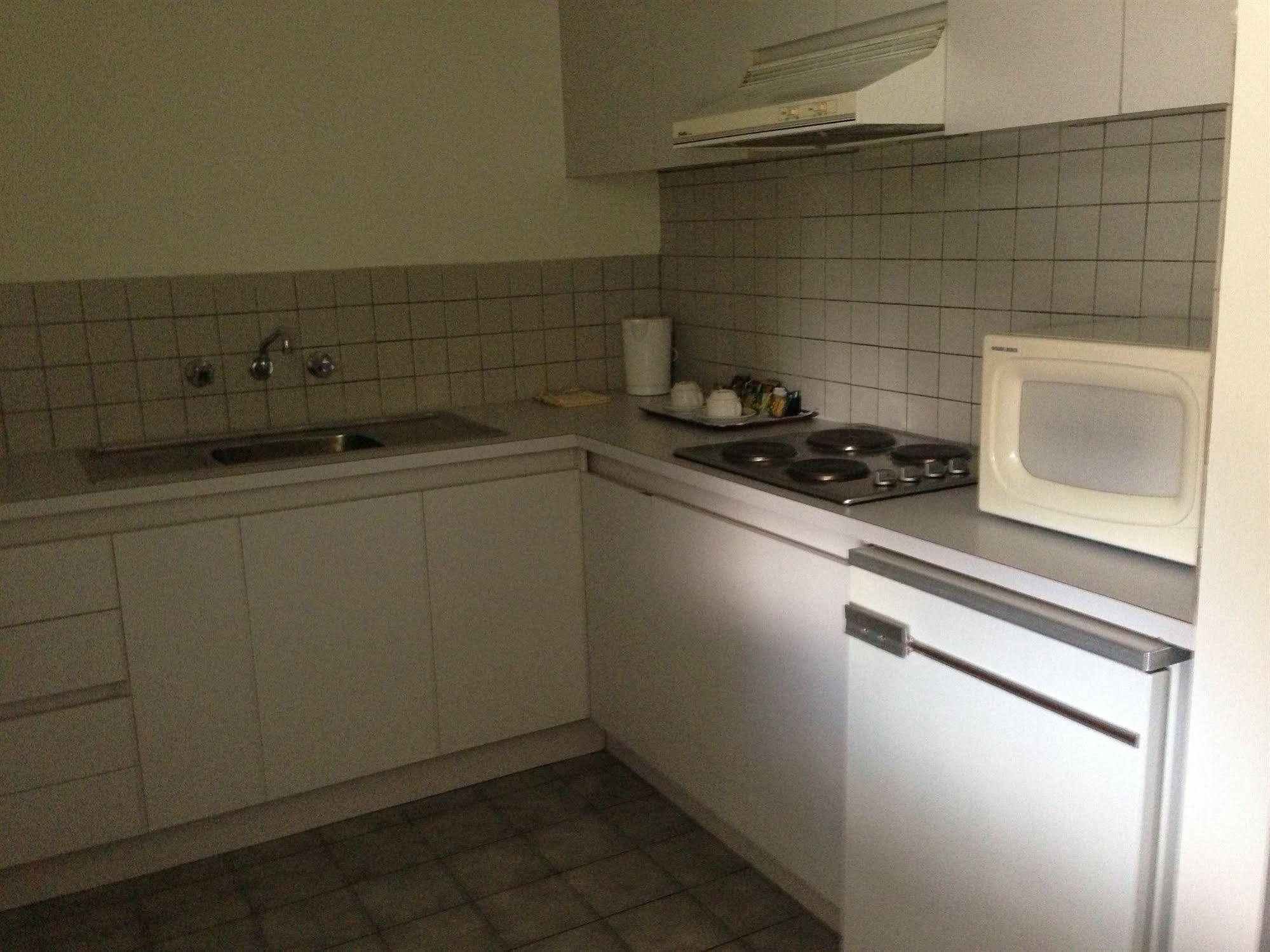 Nunawading Motor Inn Екстериор снимка
